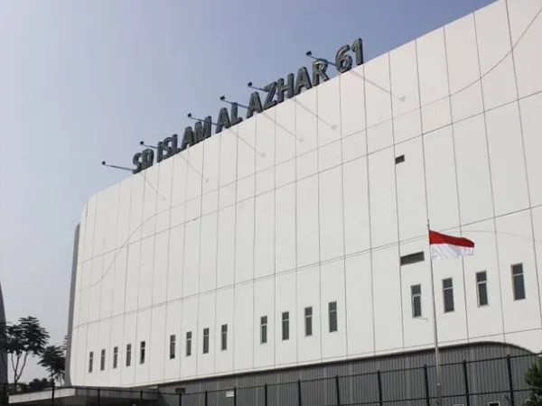 SD Al Azhar - Education